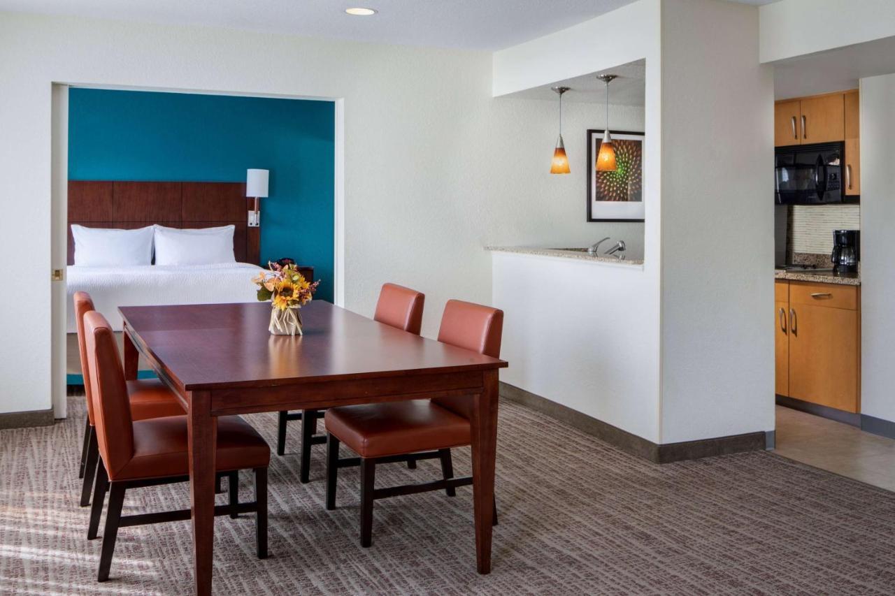 Sonesta Es Suites Dallas Medical Market Center Екстер'єр фото